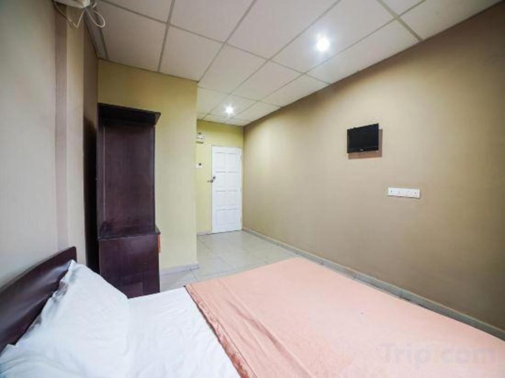 โอโย 89573 โฮเต็ล ลี วิว Hotel เมอร์ซิง ภายนอก รูปภาพ