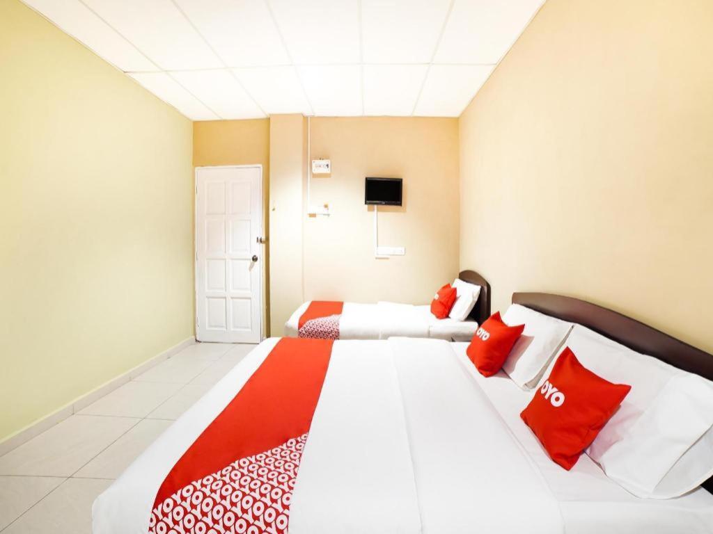 โอโย 89573 โฮเต็ล ลี วิว Hotel เมอร์ซิง ภายนอก รูปภาพ