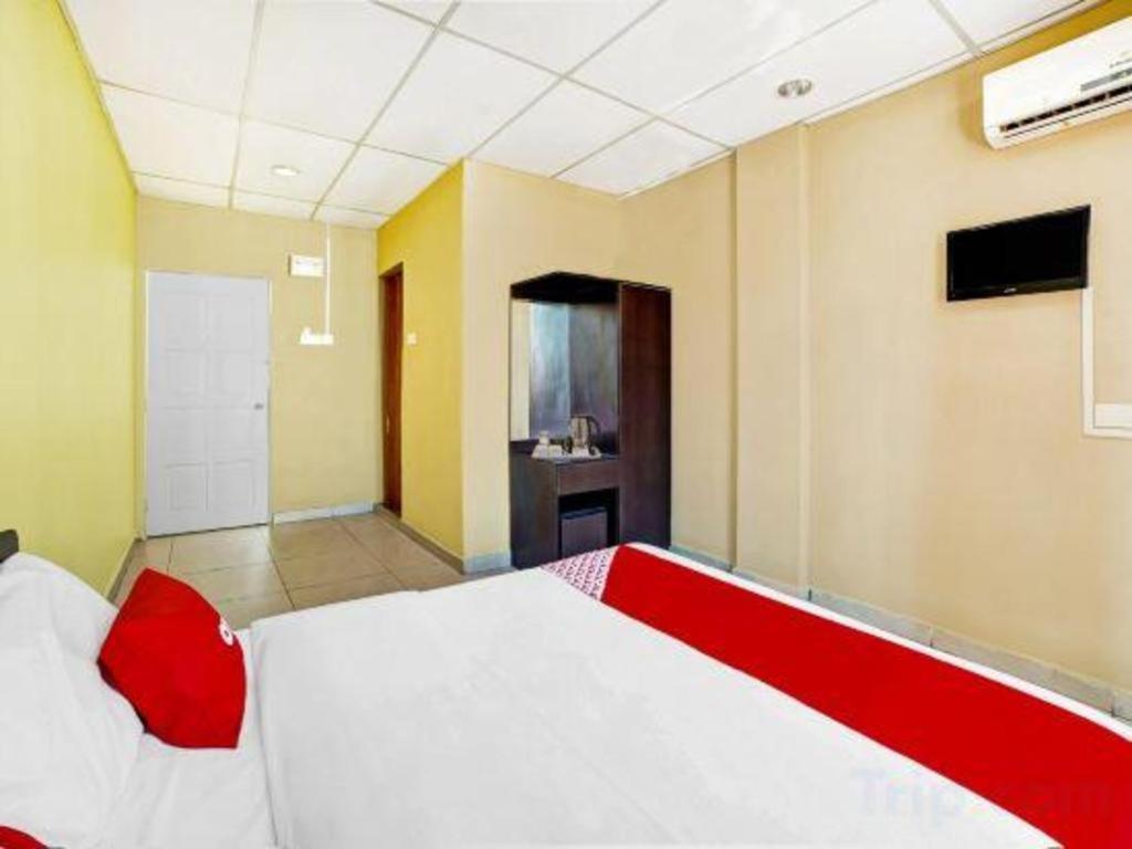 โอโย 89573 โฮเต็ล ลี วิว Hotel เมอร์ซิง ภายนอก รูปภาพ