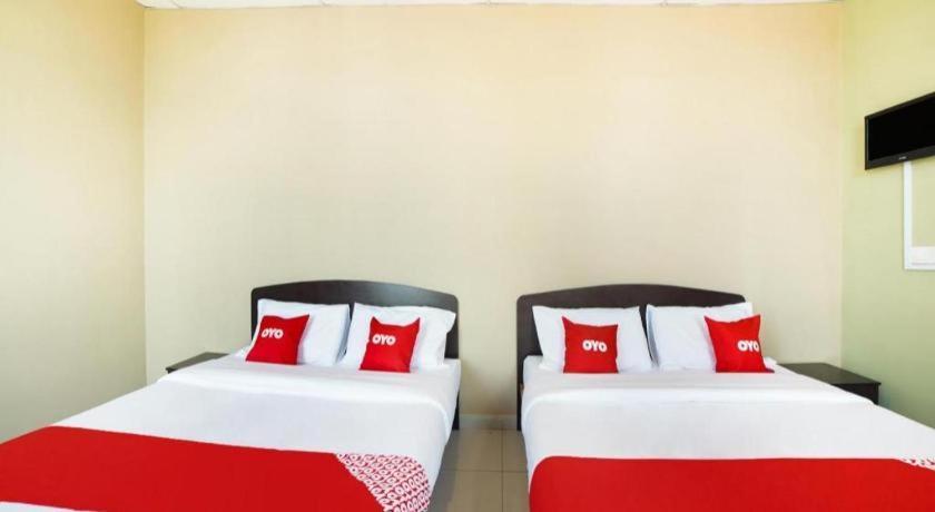 โอโย 89573 โฮเต็ล ลี วิว Hotel เมอร์ซิง ภายนอก รูปภาพ