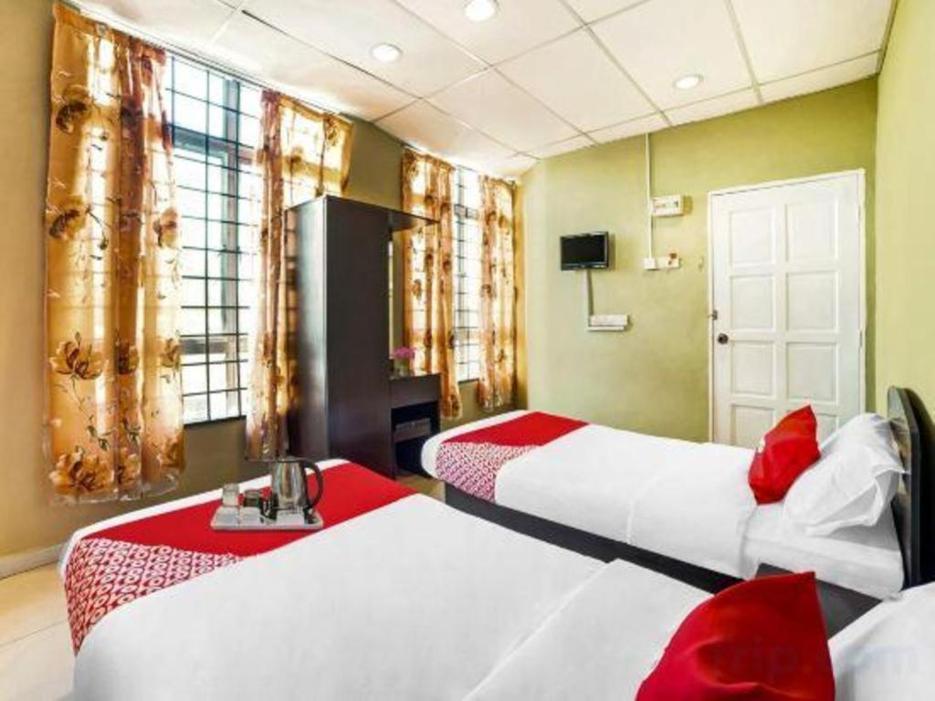 โอโย 89573 โฮเต็ล ลี วิว Hotel เมอร์ซิง ภายนอก รูปภาพ
